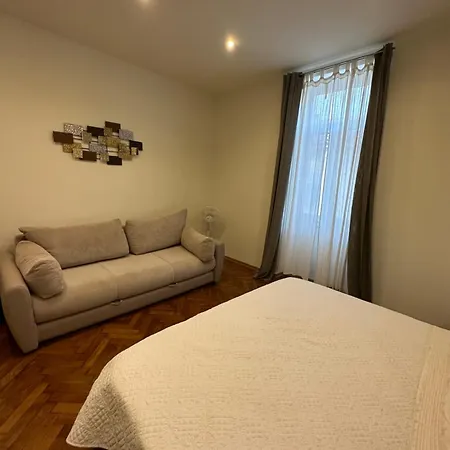 Apartment Away From Apartment- Center - Longer Term Rates Available *