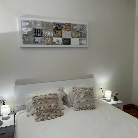 Apartment Away From Apartment- Center - Longer Term Rates Available Pula